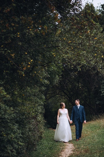 Emily & Richard - Wedding Teasers-18